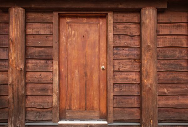Cost of Log Cabin Siding Installation in Saint Cloud